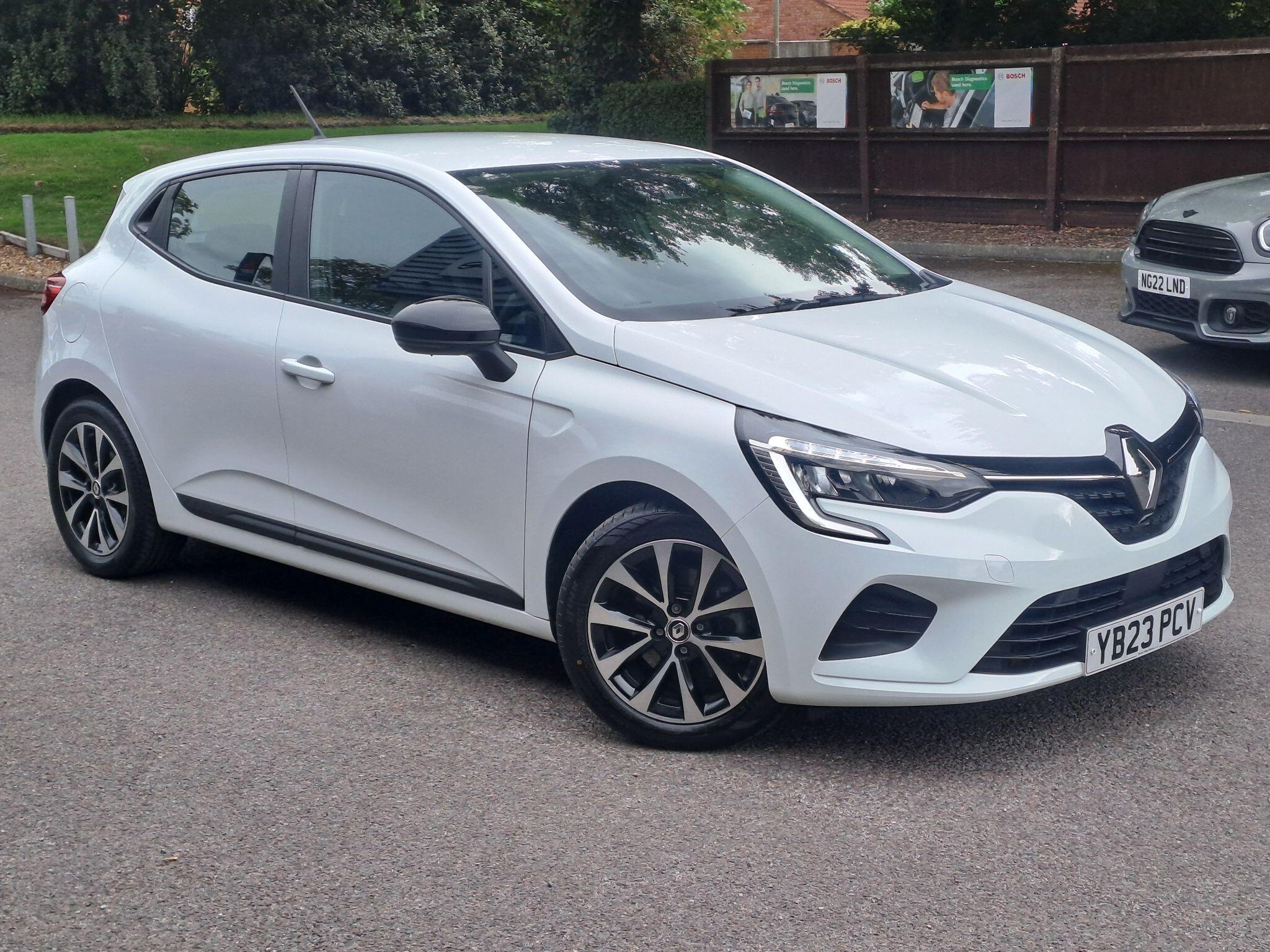Renault Clio 2023